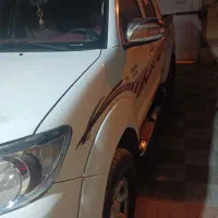 تویوتا هایلوکس