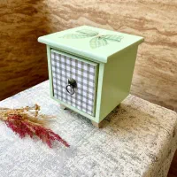 تک کشوی چوبی