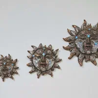 دیوار کوب خورشید