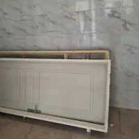 درب اتاق با چهارچوب و قفل و دستگیره