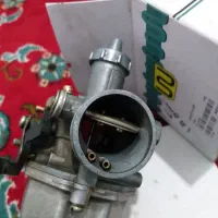 کاربرات ۱۲۵ سالم|قطعات یدکی و لوازم جانبی|کنگاور, |دیوار