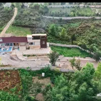 فروش ویلا ۳۰۰متر‌بنا ۲۳۰۰متر زمین شفت