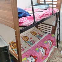 تخت دو طبقه