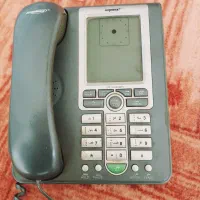تلفن رو میزی