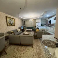 ۱۱۰ متر/۳ خواب/رو به آفتاب/سرمایه گذاری