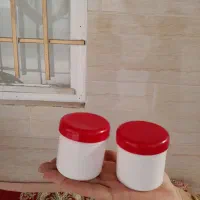 قوطی های کوچک وبزرگ یاظرف پلاستیکی