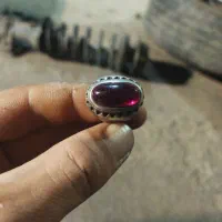 یاقوت دانه سرخ