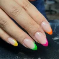 استخدام ناخن کار ناخنکار