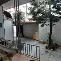 خانه ویلایی با پارکینگ خیابان لاکانی