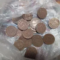 تعدادی سکه قدیمی