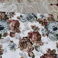 روبالشتی مخمل نقره کوب اصلا استفاده نشده