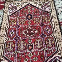 فرش دست باف|فرش|ری, علایین|دیوار