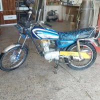 کفش موتورهندا125مدل89 سالم،مدارک کارت وپلاک فریدن