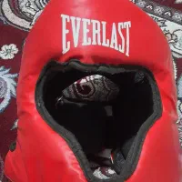 کلاه قرمز. رزمی کار حرفه ای