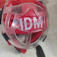هوگو با کلاه و نقاب