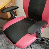 صندلی صورتی گیمینگ