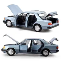 ماکت زیبای مرسدس بنز 230E مقیاس 1/18|اسباب‌‌بازی|تهران, آرژانتین|دیوار