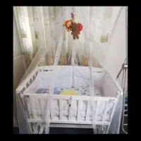 تخت نوزاد|تخت و صندلی بچه|بومهن, |دیوار