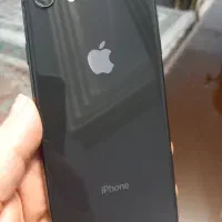 گوشی آیفون ۸