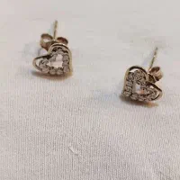 گوشواره میخی