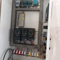 برق صنعتی تابلو اینورتر