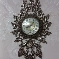 ساعت دیواری