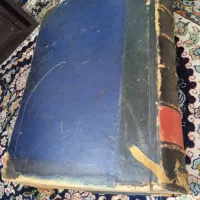 کتاب قدیمی|کلکسیون اشیاء عتیقه|پردیس, فاز ۳|دیوار