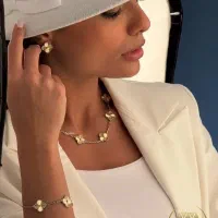 ادمین و چهره تبلیغاتی