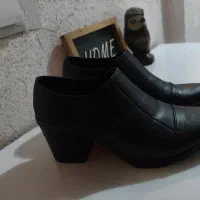 کفش زنانه چرم مشکی