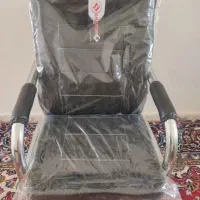 4عدد صندلی نو