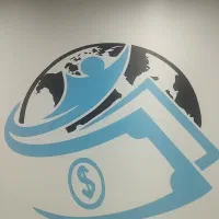 همکار خانم جهت کار کافی نت و وام