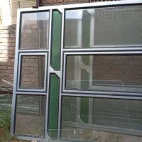 درب و پنجره آلومینیومی