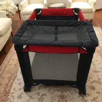 تخت و پارک برند پیرکاردین پاریس