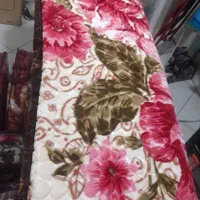 پتو دونفره شادیلون سایز 240×220 گلبرجسته|رختخواب، بالش، پتو|قرچک, |دیوار
