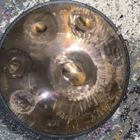 هنگ درام حرفه ای ماهان|درام و پرکاشن|اصفهان, باغ زرشک|دیوار