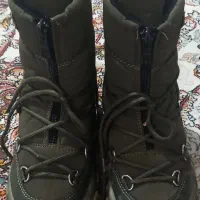 پوتین بچه گانه|کیف، کفش، کمربند|اشتهارد, |دیوار