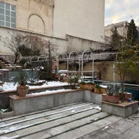 350-متر-واحد-300-متر-حیاط-اختصاصی