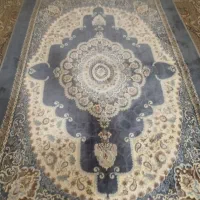دوتا رو فرشی مخمل جنس عالی رنگ طوسی6متری