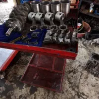 شاگرد مکانیک و برق کار