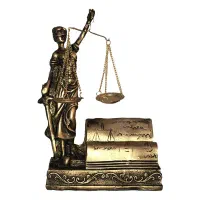 وکیل پایه یک دادگستری