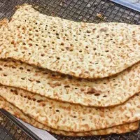 سفارش نان سنگک