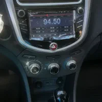 جک j4 مدل ۴۰۲