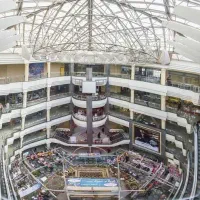 استخدام نیروی کار اقا در حراست مجتمع تجاری