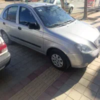 تیبا صندوق دار بدون رنگ بدون آفتاب سوختگی