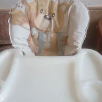صندلی غذا خوری کودک مارک cam سالم وتمیز