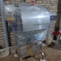 استخدام نیروی کار خانوم