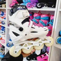 کفش اسکیت و ملزومات|دوچرخه، اسکیت، اسکوتر|اصفهان, محله سفلی|دیوار