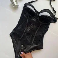 کاستوم چرم