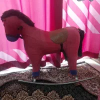 اسب تکان دهنده