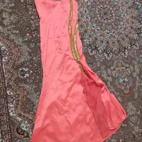 تعدادی لباس مجلسی و شال و کلاه|لباس|پردیس, فاز ۸|دیوار